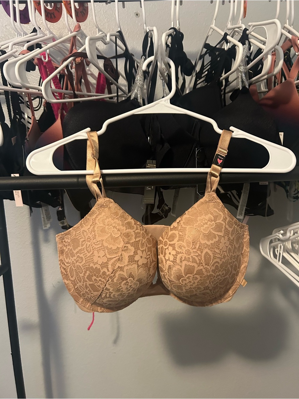 Victoria's Secret Lace T-Shirt Bra in Nude Tan